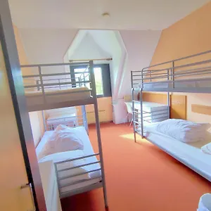 La Moraine Hotel